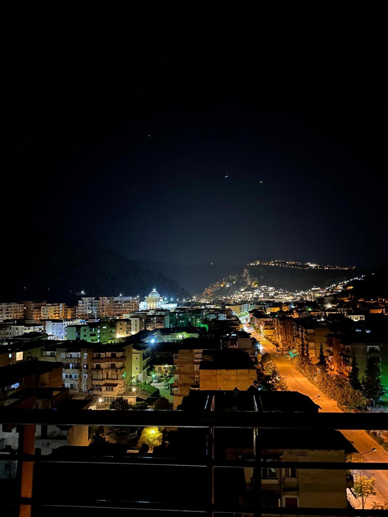 Gael Luxury Apartment Berat Kültér fotó